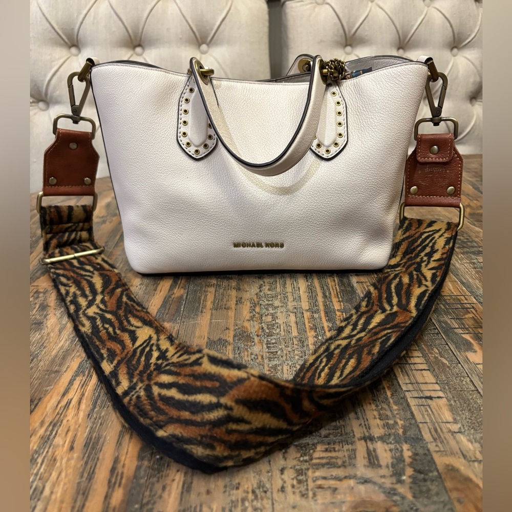 Michael Kors “RARE” Small Brooklyn Satchel Bag - Picture 1 of 16